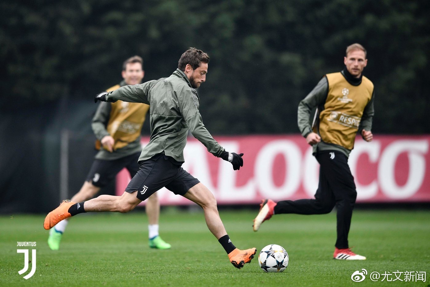 阿爾瓦雷斯旅歐生涯首次上演帽子戲法