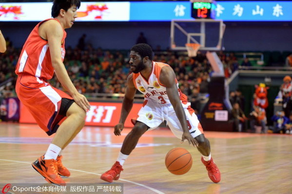 越踢越好！居勒爾數(shù)據(jù)：4次關(guān)鍵傳球1次助攻，4次成功長傳3次搶斷