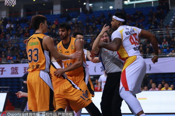 雷騰龍投身青訓(xùn)：很多人勸我不要帶低年齡段的孩子，但我喜歡