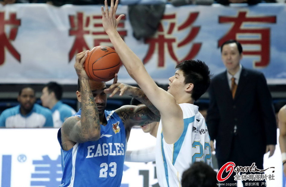 直播吧采訪黃銘：U20亞洲杯目標(biāo)進(jìn)前四、進(jìn)決賽，爭(zhēng)取去世青賽直播吧在現(xiàn)場(chǎng)