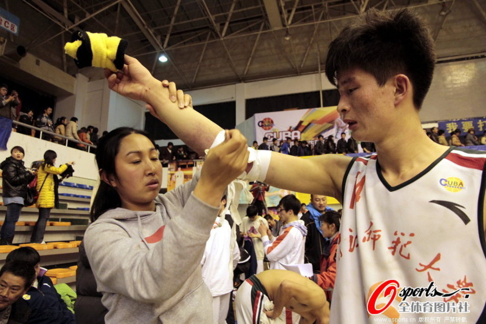 每體：弗里克給有國(guó)家隊(duì)任務(wù)球員3天休息，他們將在周四歸隊(duì)