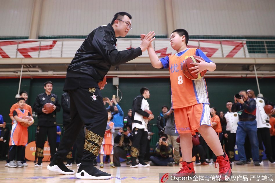 羅體：那不勒斯簽加納喬接近達協(xié)議 已準(zhǔn)備5000萬&和孔蒂通過電話