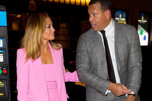 7勝10平，水晶宮各項賽事17場不敗，距隊史最長紀錄僅差一場