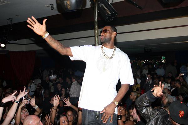 西班牙vs保加利亞首發(fā)：佩德里先發(fā)，拉波爾特、巴埃納出戰(zhàn)