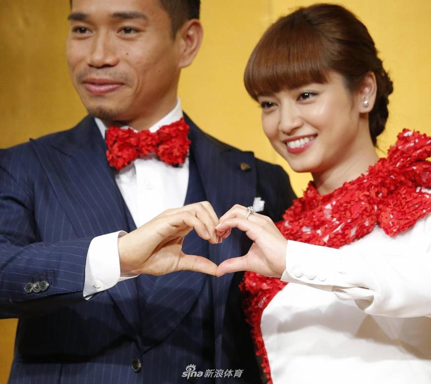 [流言板]關鍵先生！愛德華茲全場29投14中，砍下37分7籃板8助攻