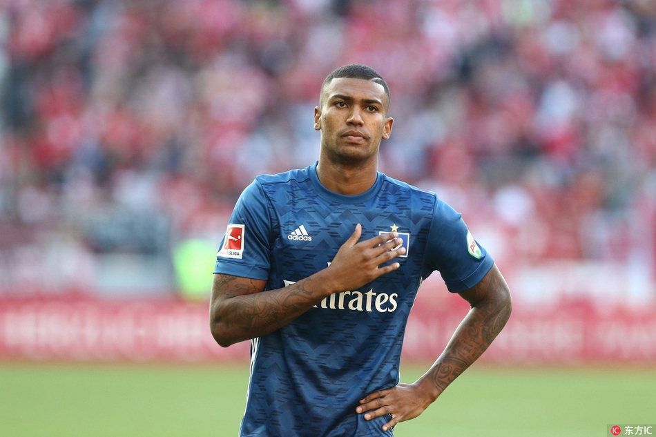 羅本：如今的年輕球員比過去輕松 有的人需要鼓勵有的則需要督促