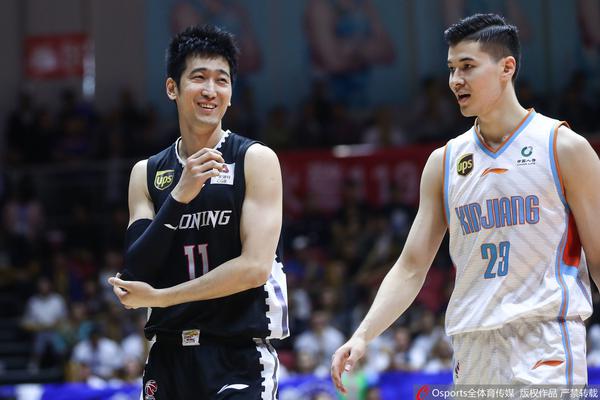 圖片報：新月夏窗曾超1億歐報價?；倏?，但球員只想去利物浦