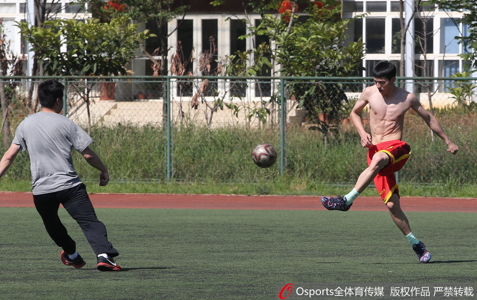 斯波：羅齊爾的努力不會白費 他能提供強(qiáng)勁得分火力和堅韌氣質(zhì)
