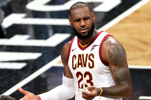 英媒：利物浦密切關注圖盧茲22歲中衛(wèi)克雷斯韋爾