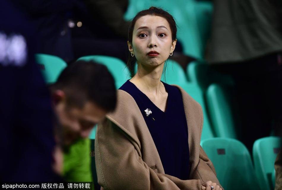 每體：弗里克將繼續(xù)把小將托倫斯召入一線隊比賽大名單