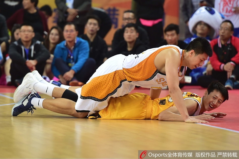 狀態(tài)下滑？巴黎近四場法甲僅1勝2平1負(fù)，開局則是四連勝