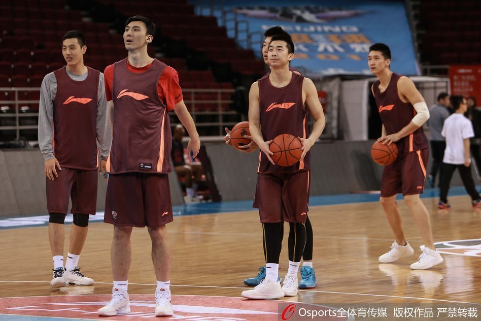 廈門壹零貳陸主教練陳林奇：我們會全力以赴，把冠軍獎杯帶回廈門