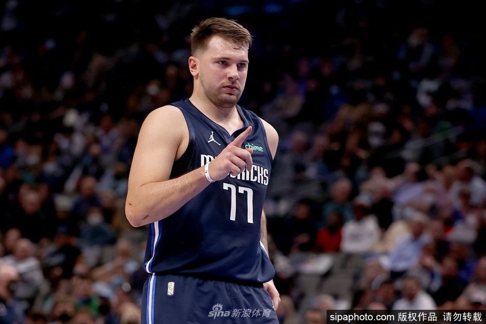 維尼修斯：羅德里戈和貝林也配MVP；我們都想幫姆巴佩拿金靴
