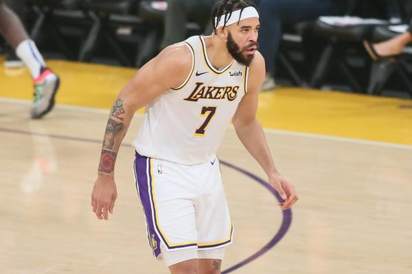 世體分析阿勞霍考慮離隊原因：想感受到重要性+對巴薩未來懷疑