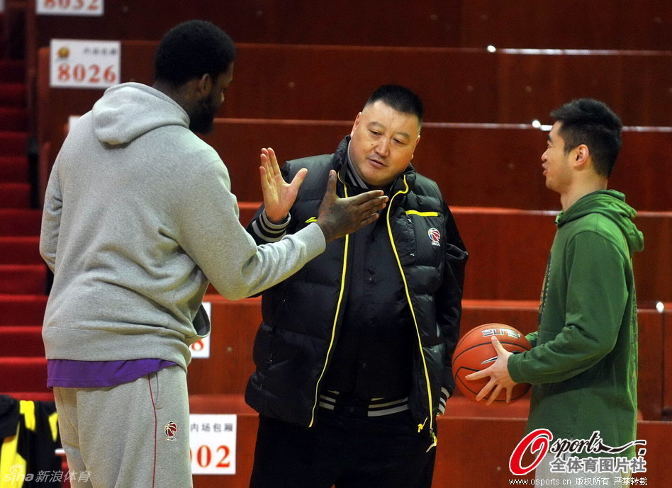 穆帥：本菲卡大選有85427名會員投票 創(chuàng)世界記錄碾壓皇薩