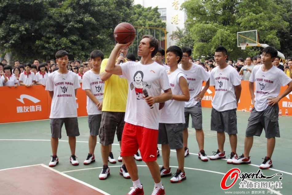 米體：姆希塔良傷勢比預(yù)期嚴重，可能缺席4到6周