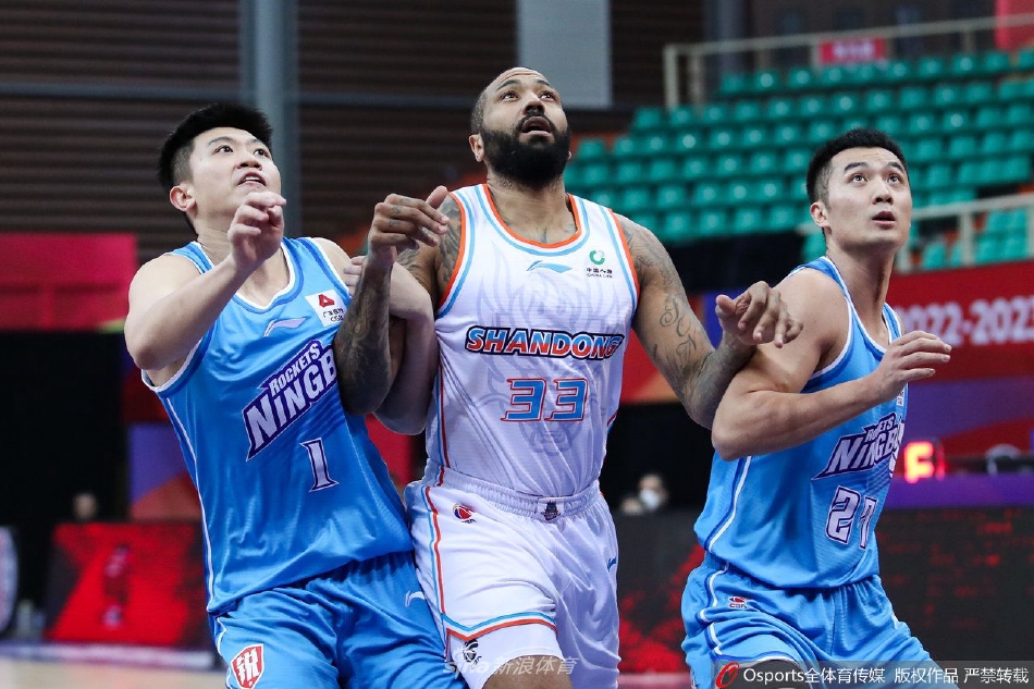 電訊報：船王此刻解雇澳波清楚表明他承認了自己的用人錯誤