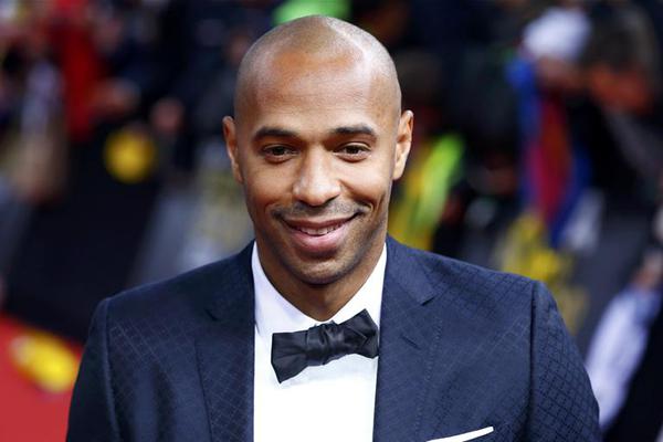 官方：伯恩茅斯中場法夫雷租借加盟沙特球隊布賴代合作