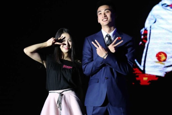 [流言板]不留情面！庫茲馬三分不中已9中0，多爾特命中三分領先30分