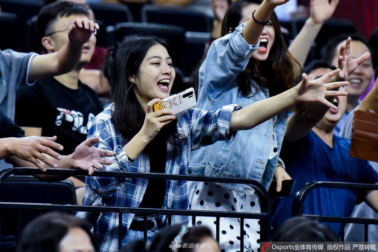 小蟲亦英雄官網(wǎng)在哪下載 最新官方下載安裝地址