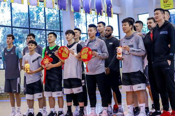 TA：NBA傳奇基德所在的財團將收購水晶宮45%的股份