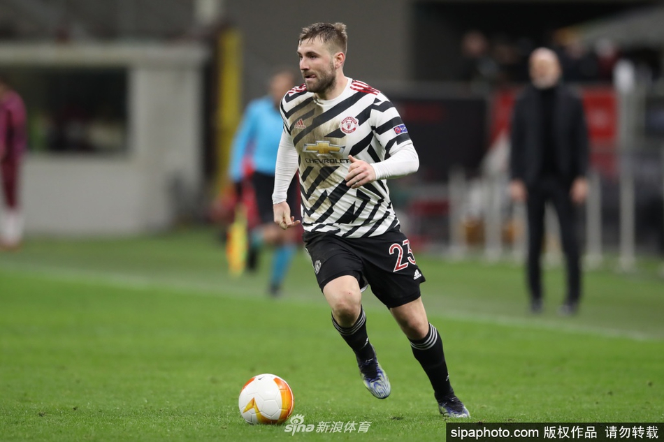 好兄弟讓出點(diǎn)球！解禁復(fù)出的蘇亞雷斯曬梅西合照：回歸賽場