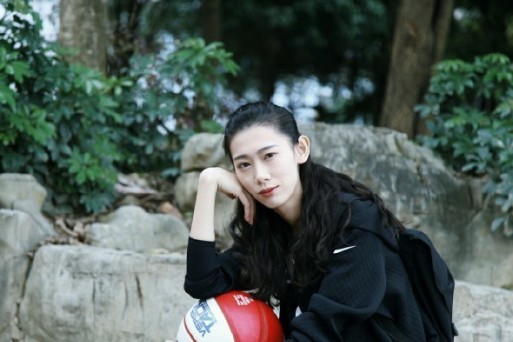 僅18歲零163天！埃斯特旺成為在英超攻入制勝球最年輕的巴西球員