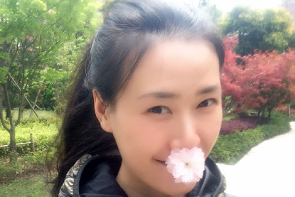 意大利女排球員、奧運冠軍埃格努造訪國米，與勞塔羅互換球衣木子                                                                2025-1
