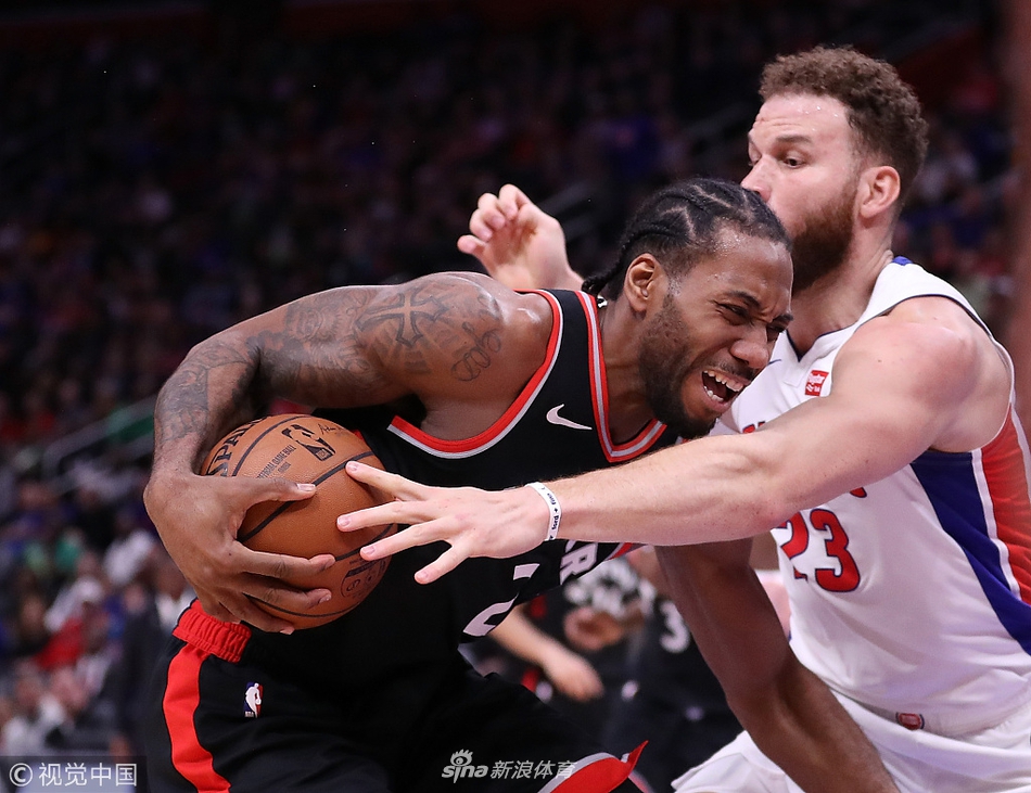 直播吧10月28日訊 騎士客場116-95輕取活塞。本場比賽莫布里表現(xiàn)全面，出戰(zhàn)30分鐘10投5中，三分5中1，罰球6中4砍下15分11籃板5助攻1搶斷3蓋帽，正負(fù)值+27。
