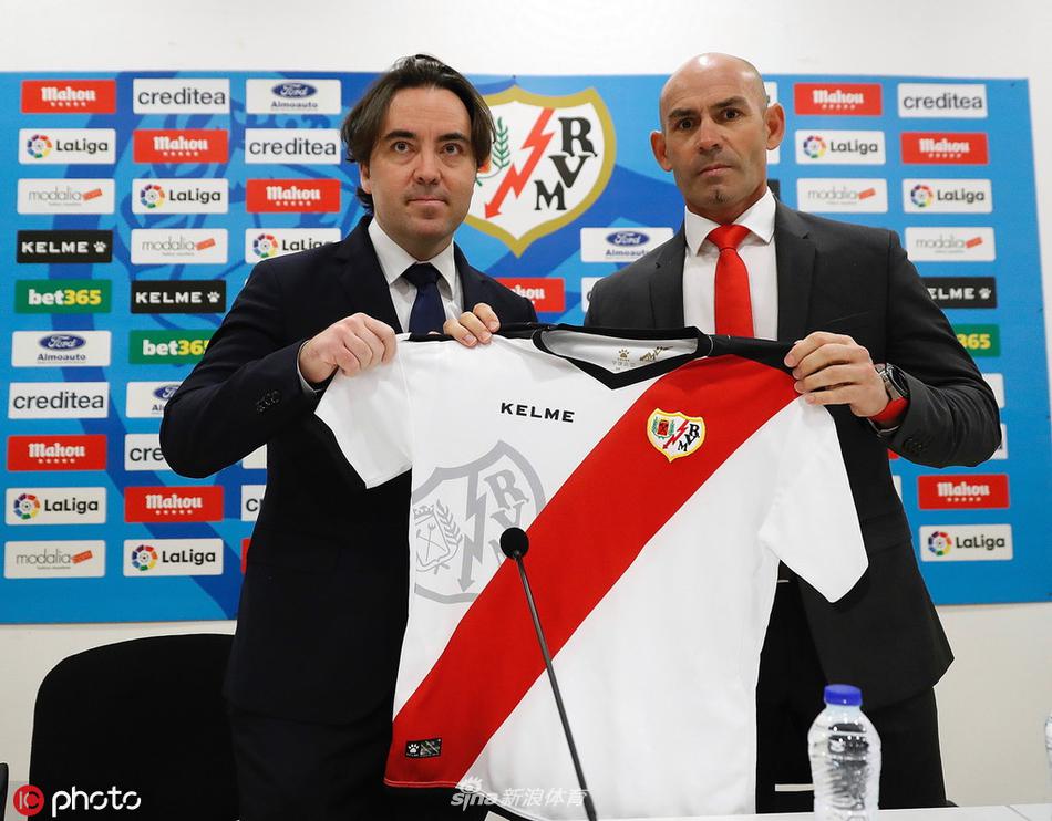 RMC：為防腦震蕩，比利時一俱樂部強制要求年輕守門員戴頭盔