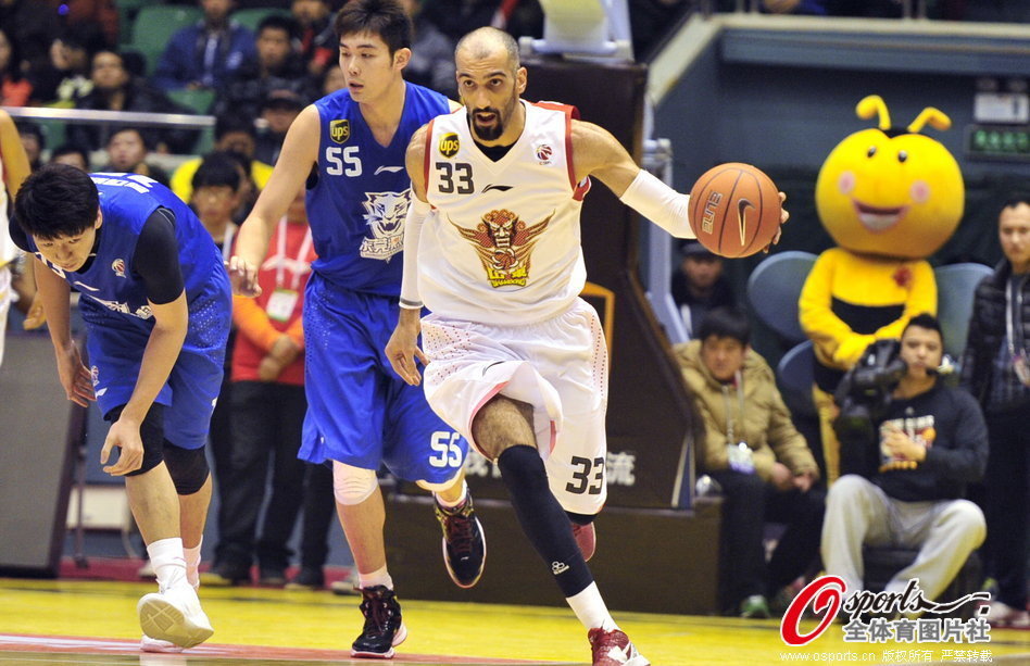 斯洛特：薩拉赫此前一直和阿諾德搭檔 球員需要重新建立默契