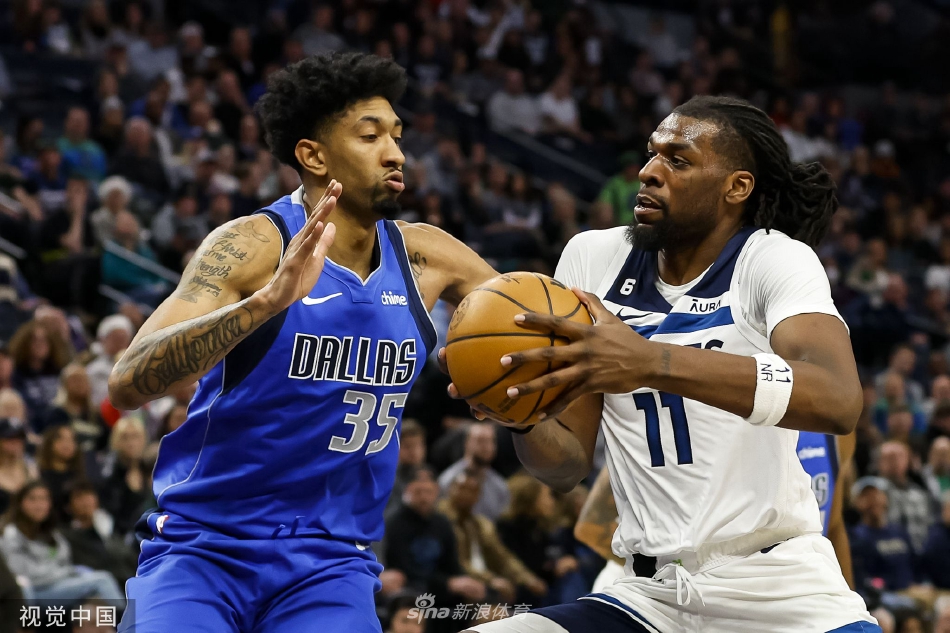 虎撲01月08日訊 今日NBA常規(guī)賽爵士對(duì)陣?yán)销椀谋荣愐呀?jīng)結(jié)束全場比賽，老鷹124-121戰(zhàn)勝爵士。老鷹全場9人出戰(zhàn)全部有得分進(jìn)賬，其中7人得分上雙。