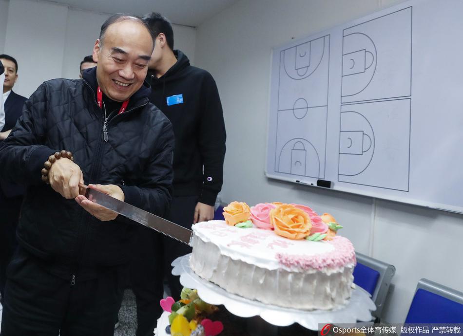 是否像哈蘭德那樣簽長期合同？伊薩克：我們將拭目以待