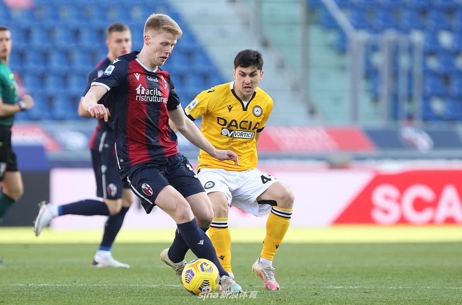 替補(bǔ)埃基蒂克登場，28歲馬特塔終迎法國國家隊首秀