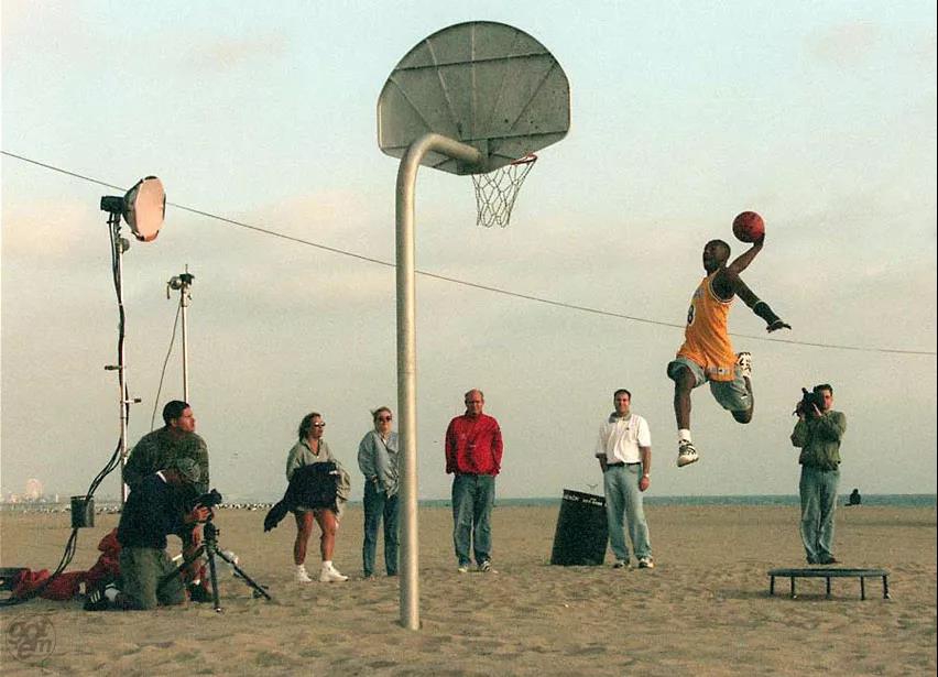 意大利2球領(lǐng)先！雷特吉破門，奧爾索里尼助攻