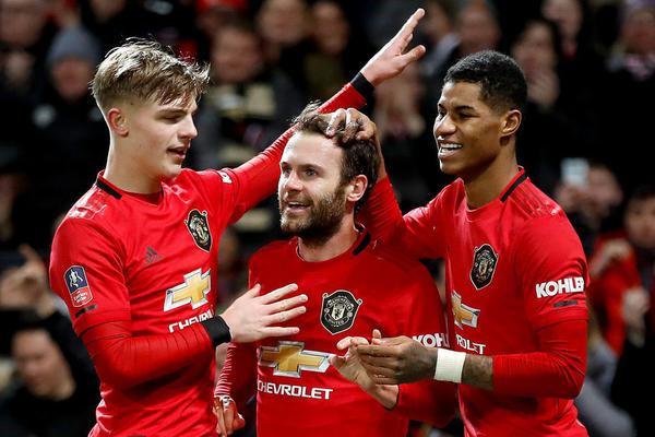 [流言板]活塞18勝18負(fù)戰(zhàn)績排名聯(lián)盟第15，實(shí)力榜仍僅排第21位