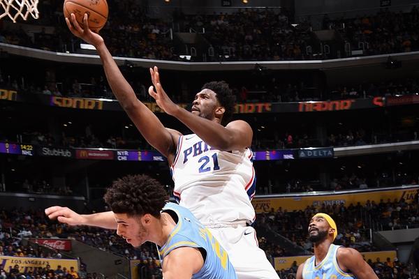 杜蘭特談與威少重聚流言：威少是傳奇 他應(yīng)該留在NBA