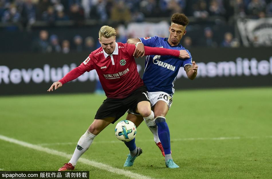 皇馬電臺對比數(shù)據(jù)：為何巴薩65場獲得人數(shù)優(yōu)勢，皇馬2場人數(shù)劣勢