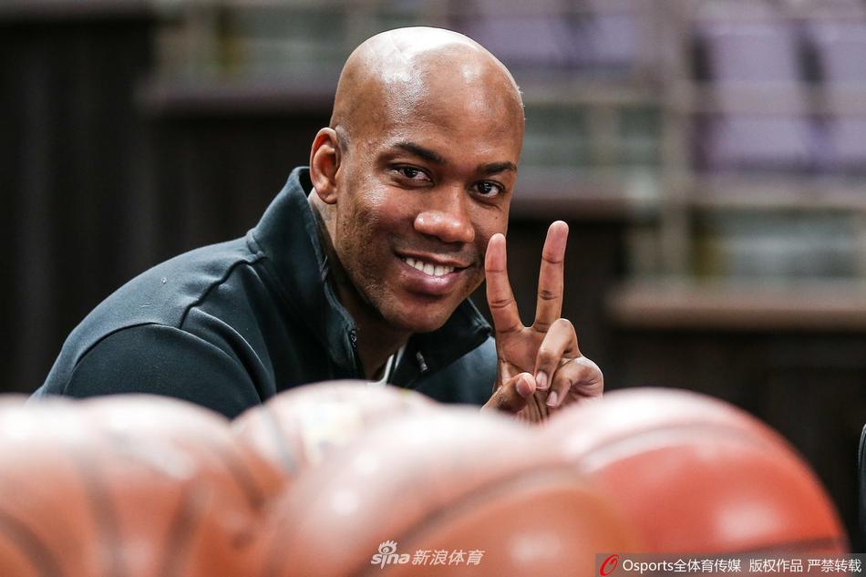 在崩壞星穹鐵道的奇幻世界里，“女孩，錢幣與故鄉(xiāng)”任務(wù)充滿了神秘與趣味。跟隨攻略指引，玩家將開啟一段獨特的冒險之旅。崩壞星穹鐵道女孩，錢幣與故鄉(xiāng)任務(wù)攻略此任務(wù)伊始，玩家需在特定場景中與關(guān)鍵角色相遇。一番
