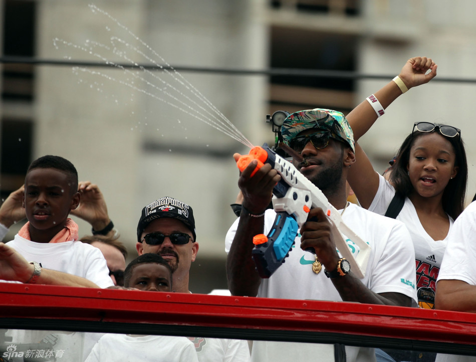 Dark Moon官網在哪下載 最新官方下載安裝地址