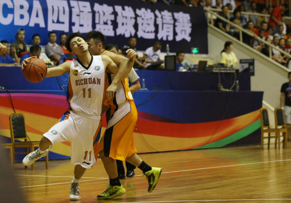 《獵殺 對決》開啟“死亡儀式”競賽 勝負決定全服獎勵