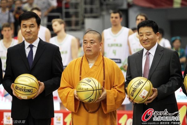 鮑威爾：新賽季目標(biāo)進(jìn)全明星避免打附加賽 打破只做角色球員定位