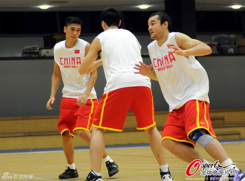 北青：國足選帥工作9月底正式開始 10月集訓熱身賽面臨泡湯