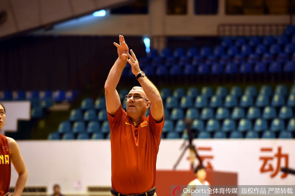 隊報：巴黎的金球獎出席計劃已被打亂，出席人數(shù)從60降到40