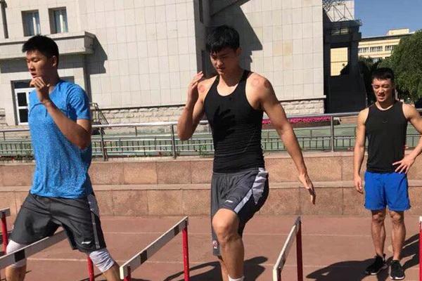 希勒評英超第4輪最佳陣：哈蘭德、多庫、蘇維門迪、凱塞多入選