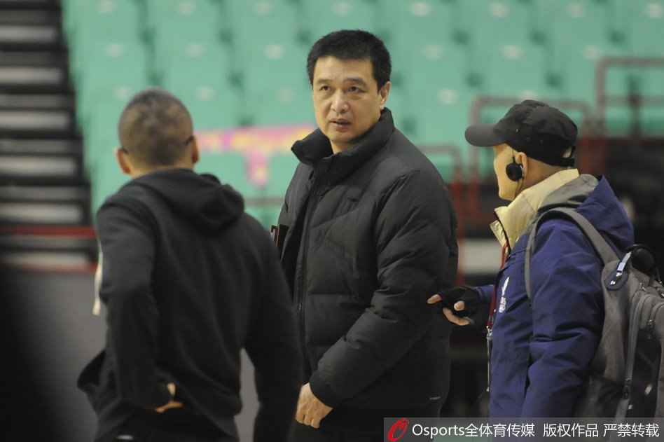 記者提問傳中腳法如何？王鈺棟：那你印象錯了，我肯定就是全能！