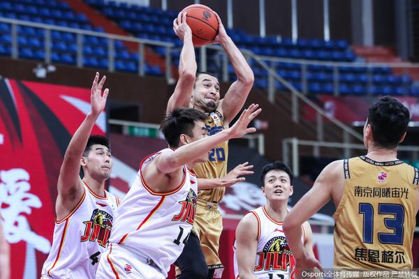 六臺：馬德里處于高度戒備狀態(tài)，為馬賽球迷的到來做準備