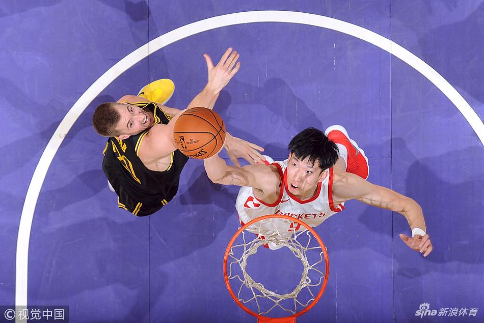 手感不佳！比爾全場出戰(zhàn)32分鐘，12中3得到8分3板3助1斷1帽
