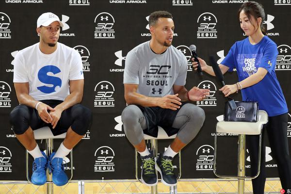 虎撲01月07日訊 NBA常規(guī)賽，熱火客場118-123雙加時(shí)不敵國王。本場輸球后，熱火遭遇3連敗。而自從吉米-巴特勒被禁賽至今，熱火在2場比賽里分別輸給了爵士和國王。根據(jù)之前報(bào)道，由于多次做出對球隊(duì)
