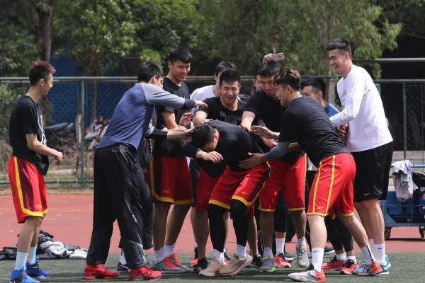 李昊：撲救就是一個(gè)小部分，最重要的是大家整體防守完成得很好